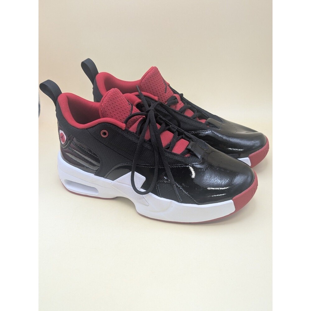 Jordan Max Aura 6 GS Bred Black Gym Red White FQ8297-006 Size 7Y Sneakers Shoe